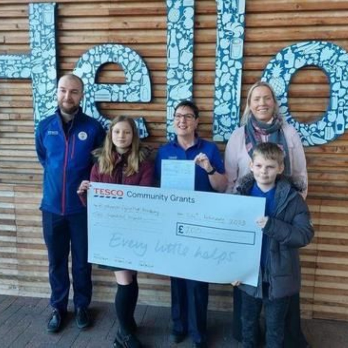 Bilsthorpe Flying High Academy Tesco Ollerton Donation